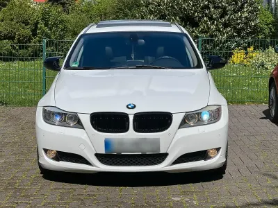 Gebraucht BMW 325 204 PS (150 kW) 2010 Weiß Kombi
