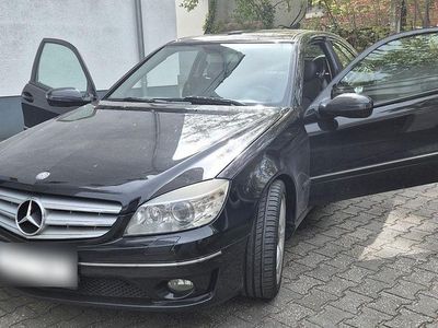 Usata Mercedes CLC220 150 CV (110 kW) 2008 Nero Utilitaria