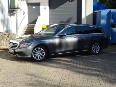 Gebraucht Mercedes E220 Exclusive 194 PS (142 kW) 2017 Grau Kombi
