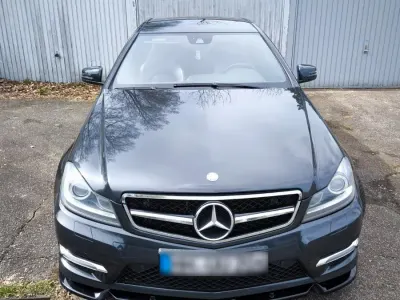 Gebraucht Mercedes C180 AMG line 156 PS (114 kW) 2012 Schwarz Coupé