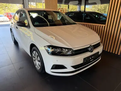 Gebraucht VW Polo Trendline 80 PS (58 kW) 2020 Weiß Kleinwagen