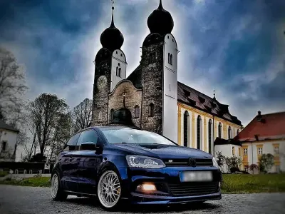 Gebraucht VW Polo 105 PS (77 kW) 2026 Blau Kleinwagen