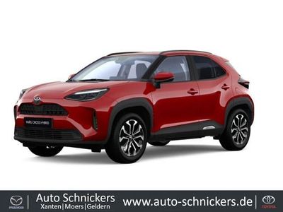 Gebraucht Toyota Yaris Cross 131 PS (96 kW) 2026 Rot SUV