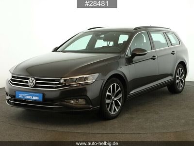Gebraucht VW Passat Business 200 PS (147 kW) 2022 Mangangrau metallic Kombi