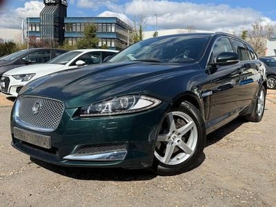 Gebraucht Jaguar XF Sportbrake 163 PS (119 kW) 2013 Grün Kombi