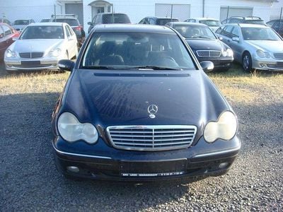 Gebraucht Mercedes C240 Elegance 170 PS (125 kW) 2002 Blau Limousine