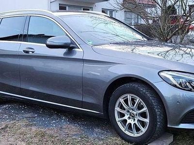 Gebraucht Mercedes C180 156 PS (114 kW) 2016 Grau Kombi