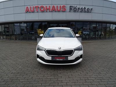 Weiß Gebraucht 2021 Skoda Scala Style Kleinwagen | 17.490 € (Fairer Preis)