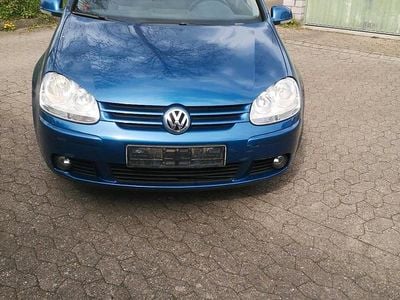 Gebraucht VW Golf V 105 PS (77 kW) 2007 Blau Kleinwagen