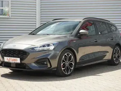 Gebraucht Ford Focus ST-Line X 155 PS (114 kW) 2021 Grau Kombi