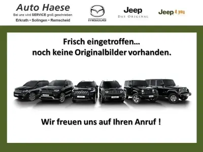 Neu Jeep Avenger Altitude 101 PS (74 kW) 2026 Grau SUV