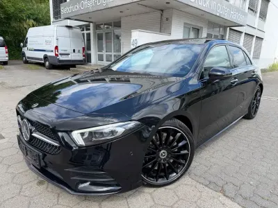 Używany Mercedes A250 AMG 224 KM (164 kW) 2018 Czarny Sedan/Limuzyna