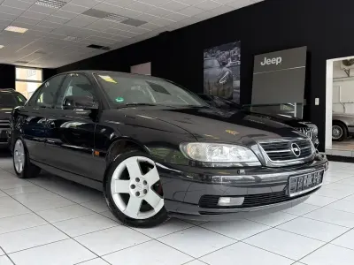 Gebraucht Opel Omega Sport 170 PS (125 kW) 2000 Schwarz Limousine