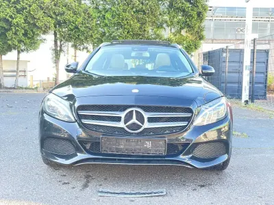 Gebraucht Mercedes C220 Avantgarde 170 PS (125 kW) 2017 Schwarz Limousine