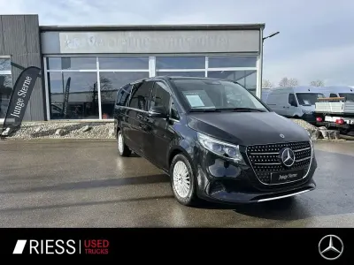 Gebraucht Mercedes V300 Avantgarde 237 PS (174 kW) 2024 Obsidianschwarz Van / Kleinbus