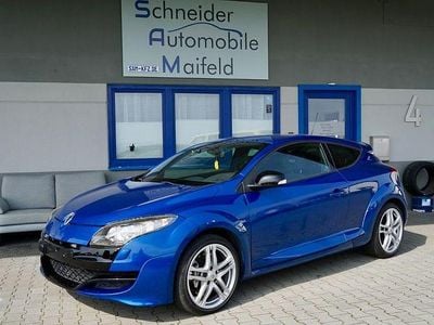 Gebraucht Renault Mégane III R.S. 250 PS (183 kW) 2011 Blau Coupé