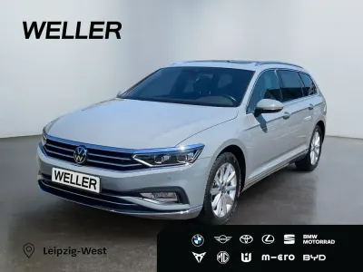 Gebraucht VW Passat Elegance 150 PS (110 kW) 2024 Grau Kombi