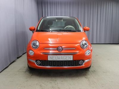 gebraucht Fiat 500 DOLCEVITA UVP 21.780 Euro 1,0 Hybrid, Tech-Paket - Radio mit 7"-Bildschirm Navigationssystem, Multifunktionslenkrad, Lichtsensor- und Regensensor, Klimaautomatik, 16"-Leichtmetallfelgen, Getönte Seitenscheiben hinten, Parksensoren hinten uvm.