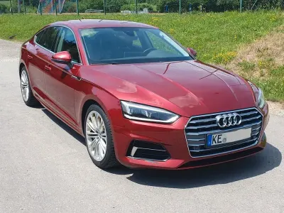 Gebraucht Audi A5 Sportback Sport 150 PS (110 kW) 2019 Rot Kleinwagen