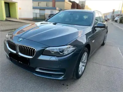 Gebraucht BMW 520 190 PS (139 kW) 2015 Grau Kombi
