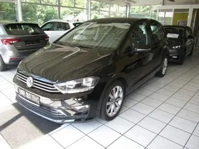 Gebraucht VW Golf Sportsvan Comfortline 125 PS (91 kW) 2015 Schwarz Van / Kleinbus