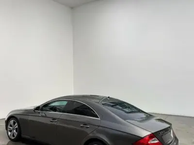 Gebraucht Mercedes CLS350 224 PS (164 kW) 2010 Grau Limousine