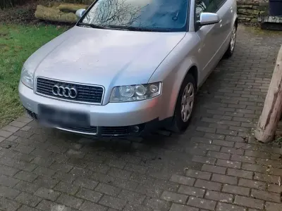 Gebraucht Audi A4 131 PS (96 kW) 2001 Silber Kombi