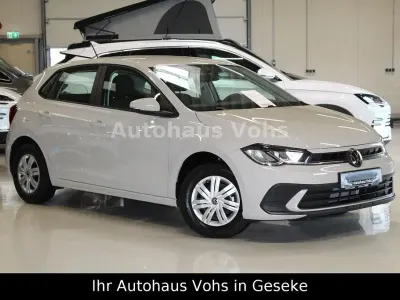 Nowe VW Polo Basis 80 KM (58 kW) 2025 Szary Hatchback