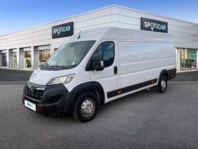 Weiß Gebraucht 2024 Opel Movano Edition Van | 22.390 € (Teuer)