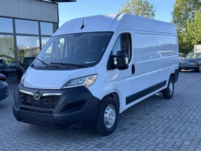 Używany Opel Movano 165 KM (121 kW) 2023 Biały Van