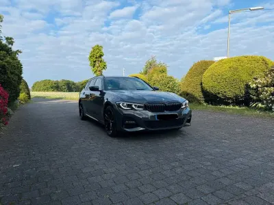 Używany BMW 330 M Sport 258 KM (189 kW) 2021 Szary Kombi