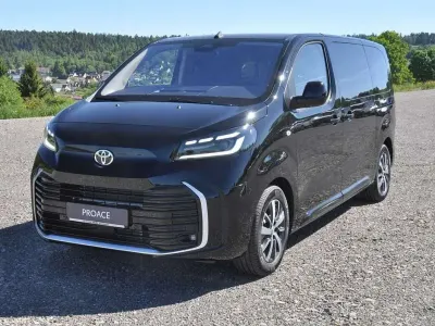 Neu Toyota Proace Verso 179 PS (131 kW) 2026 Graphitschwarz Kombi