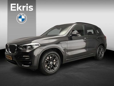 Grau Gebraucht 2020 BMW X3 Sport Line SUV | 29.900 € (Etwas zu teuer)