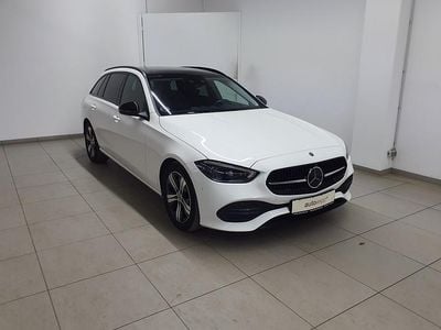 Polarweiß Gebraucht 2022 Mercedes C220 Avantgarde Kombi | 25.990 € (Superpreis)