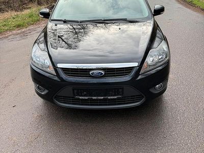 Gebraucht Ford Focus 109 PS (80 kW) 2009 Schwarz Limousine