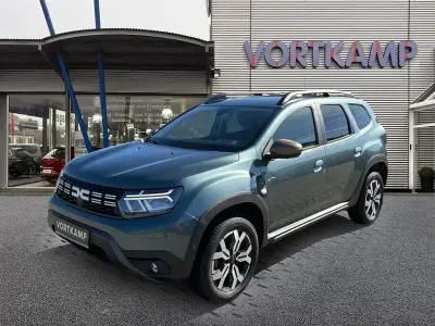 Second-hand Dacia Duster Extreme 150 CP (110 kW) 2023 Verde SUV