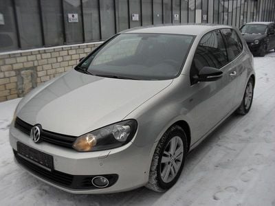 Gebraucht VW Golf VII 122 PS (89 kW) 2012 Silber Limousine
