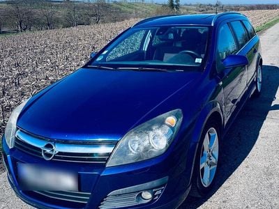 Usata Opel Astra 140 CV (102 kW) 2006 Blu Station wagon
