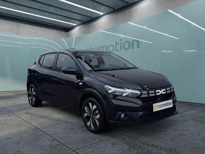 Gebraucht Dacia Sandero Comfort 101 PS (74 kW) 2024 Grün Kleinwagen