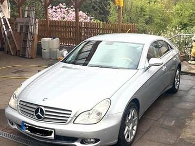Gebraucht Mercedes CLS350 272 PS (200 kW) 2005 Silber Coupé