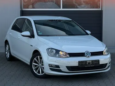 Gebraucht VW Golf VII LOUNGE 110 PS (80 kW) 2016 Weiß Limousine