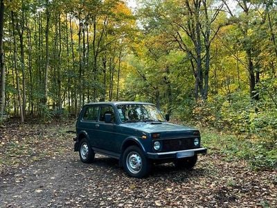 Gebraucht Lada niva 82 PS (60 kW) 2002 Grün SUV