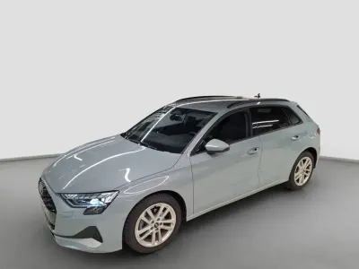 Gebraucht Audi A3 Advanced Plus 116 PS (85 kW) 2025 Pfeilgrau perleffekt Limousine
