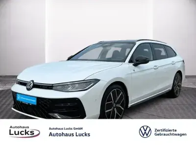 Gebraucht VW Passat R-line 150 PS (110 kW) 2025 Weiss Kombi