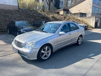 Mercedes C320