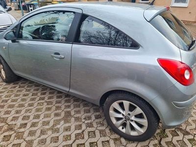 Gebraucht Opel Corsa Active 87 PS (63 kW) 2013 Silber Kleinwagen