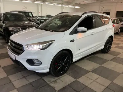 Gebraucht Ford Kuga ST-Line 242 PS (177 kW) 2018 Weiß SUV
