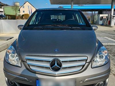 Gebraucht Mercedes B180 109 PS (80 kW) 2005 Gold Van / Kleinbus