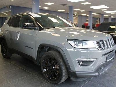 Grau Gebraucht 2020 Jeep Compass SUV | 21.980 € (Fairer Preis)