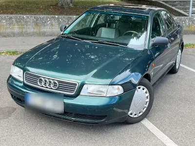 Gebraucht Audi A4 101 PS (74 kW) 1995 Grün Limousine